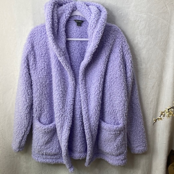 Eddie Bauer Sweaters - Eddie Bauer plush Lilac hooded cozy jacket